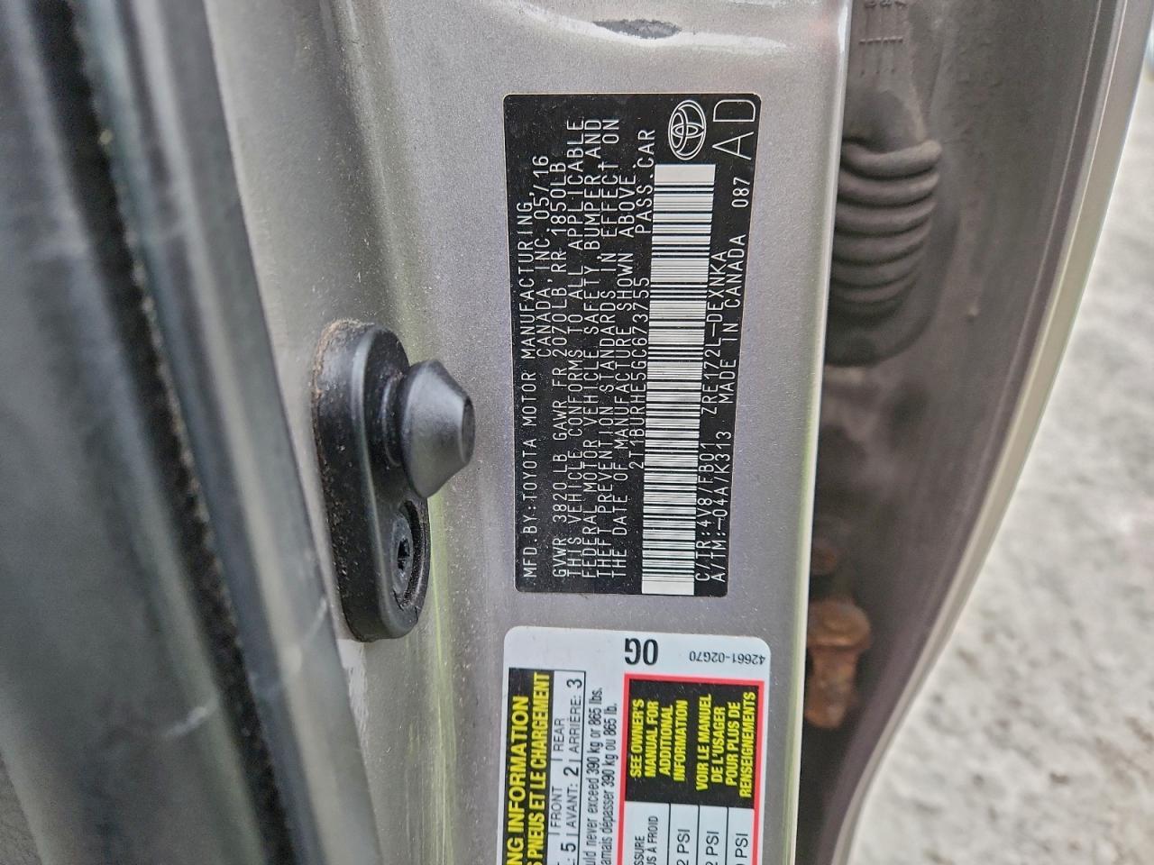 2016 TOYOTA COROLLA