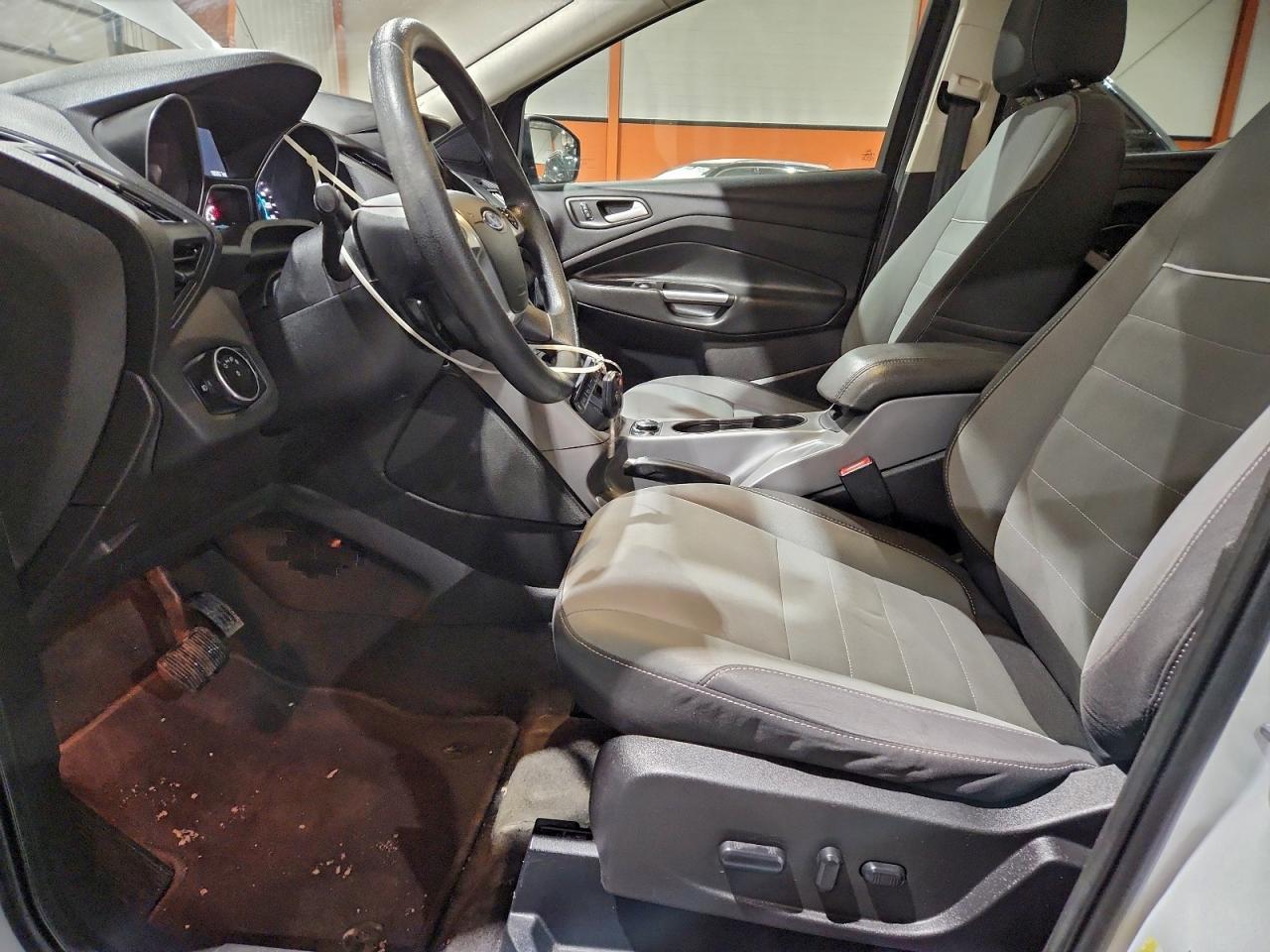 2015 FORD ESCAPE