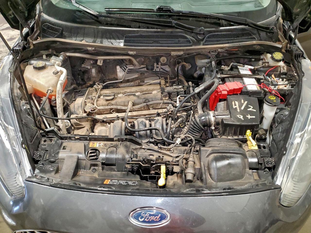 2016 FORD Fiesta