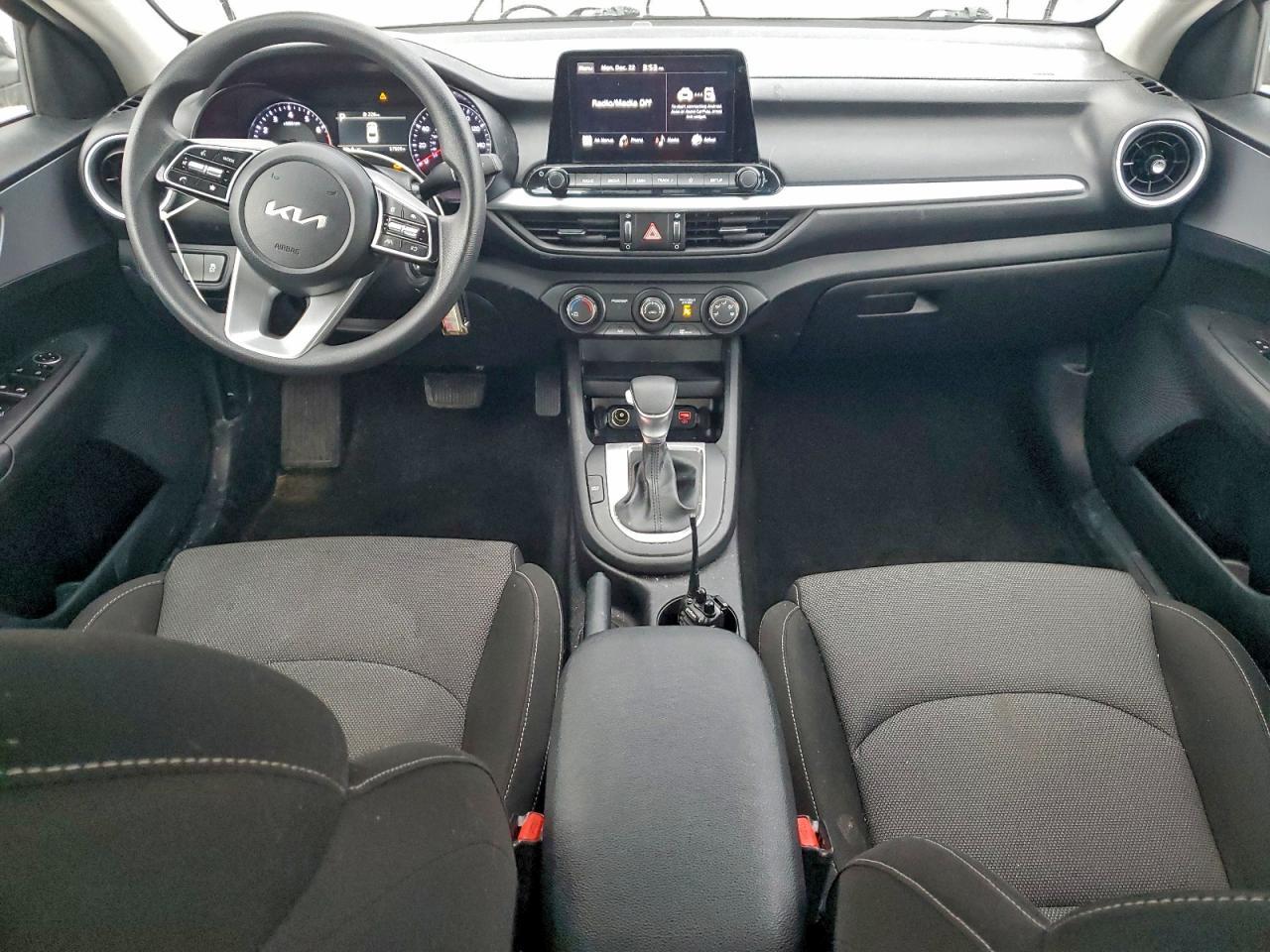 2024 KIA FORTE