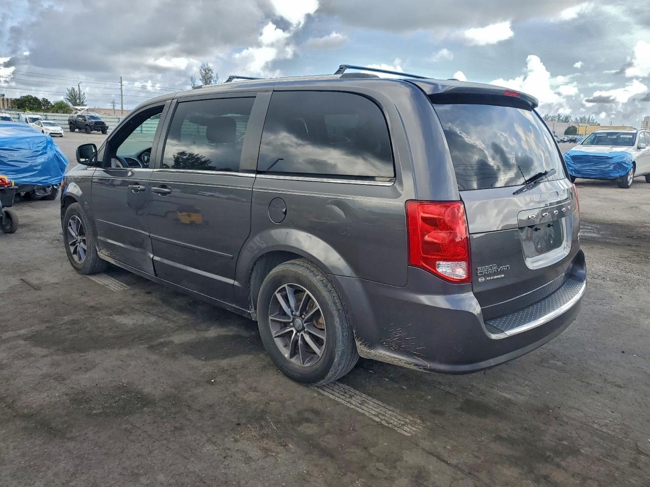 2017 DODGE GRAND CARAVAN