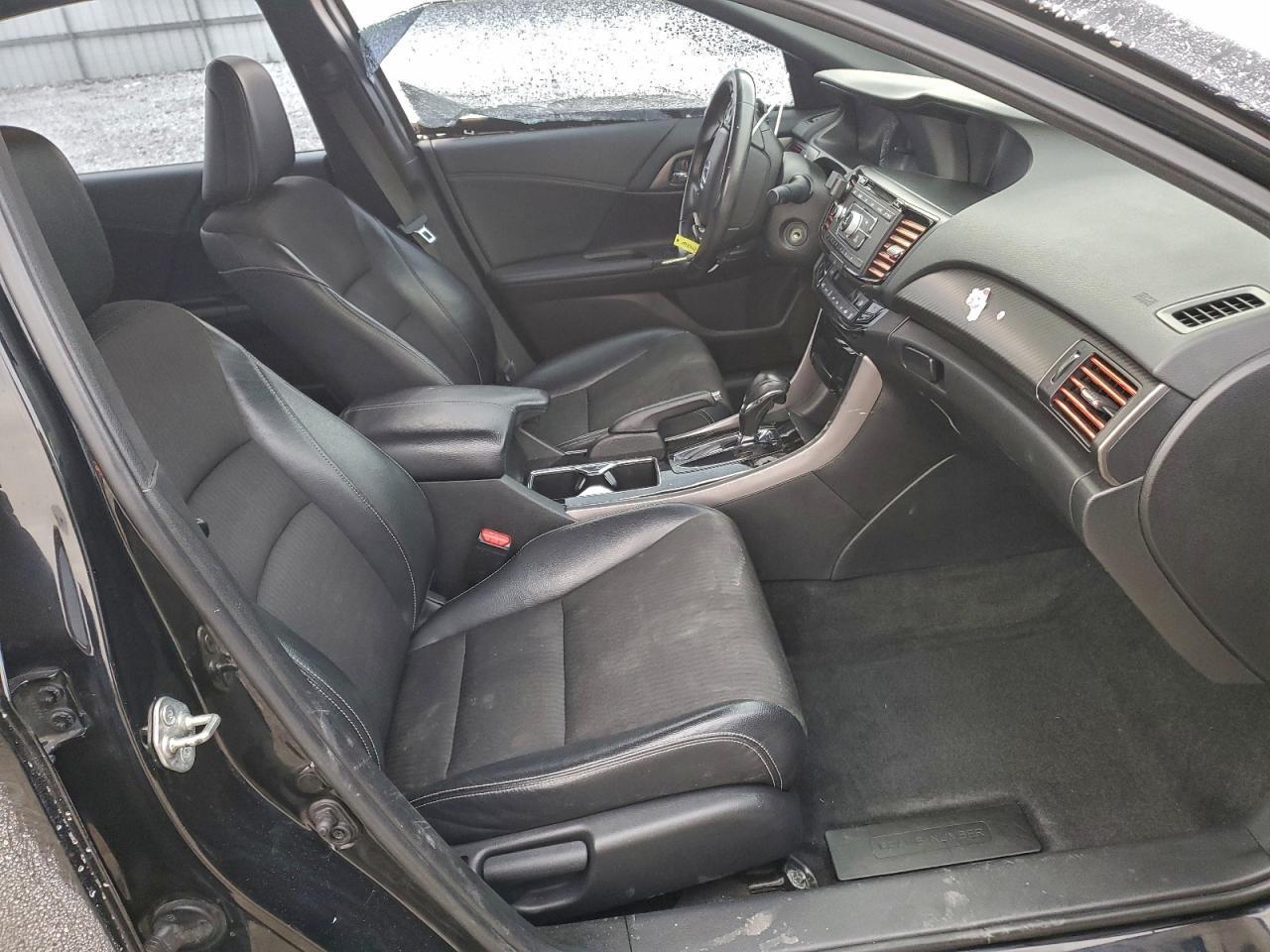 2016 HONDA ACCORD