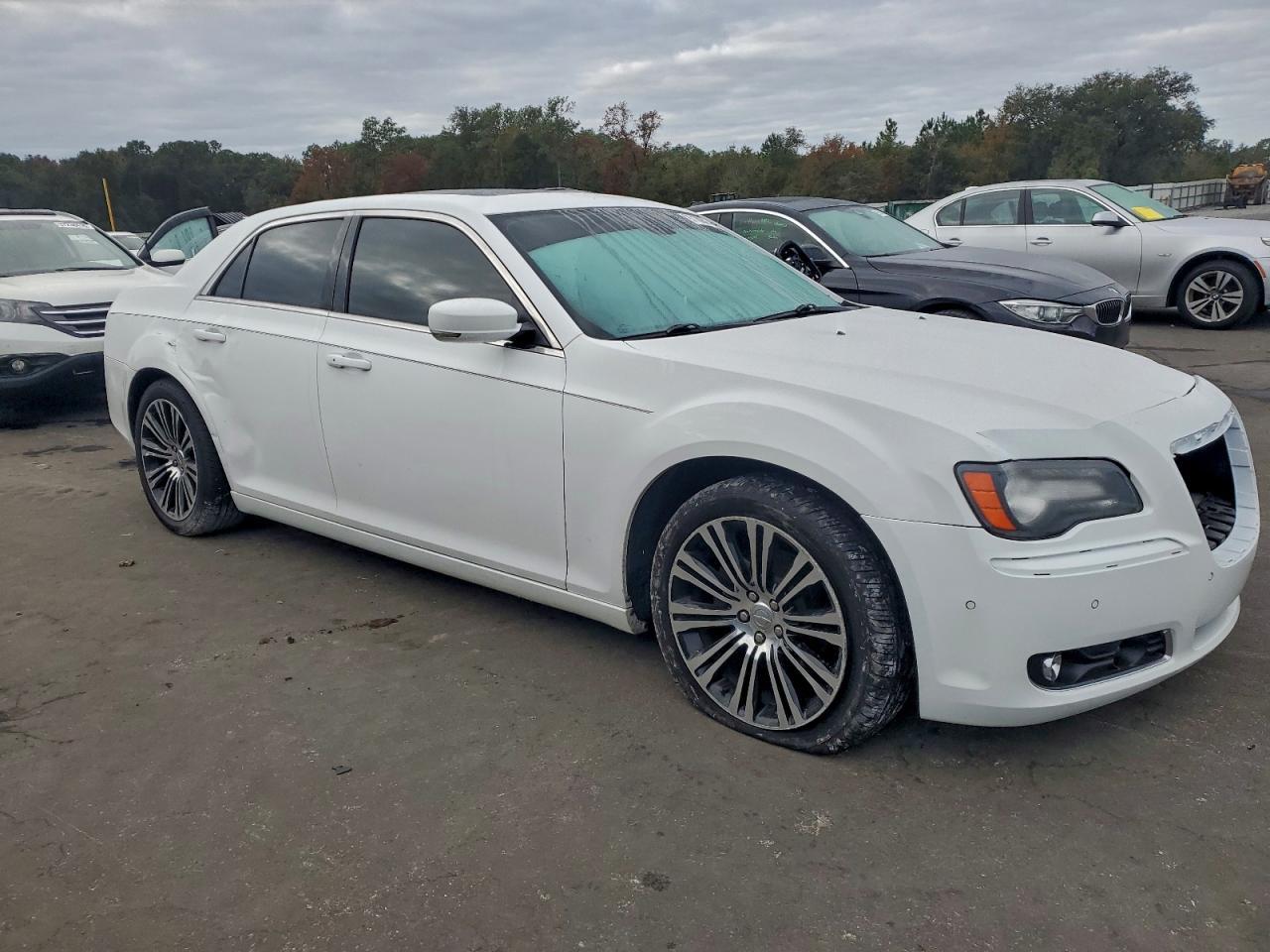 2013 CHRYSLER 300