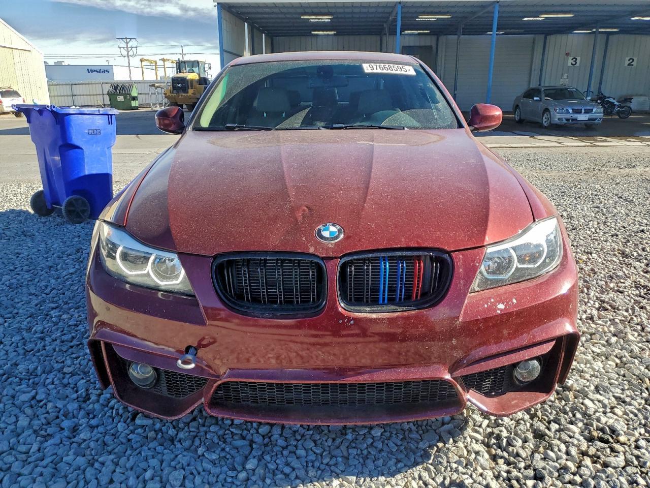 2011 BMW 3 SERIES