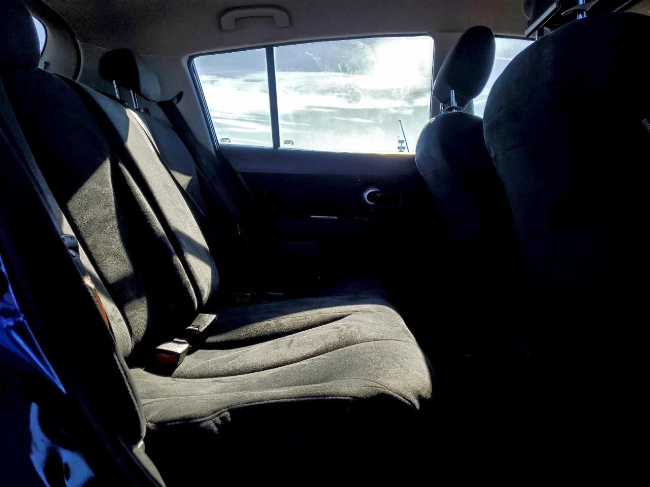 2009 NISSAN VERSA