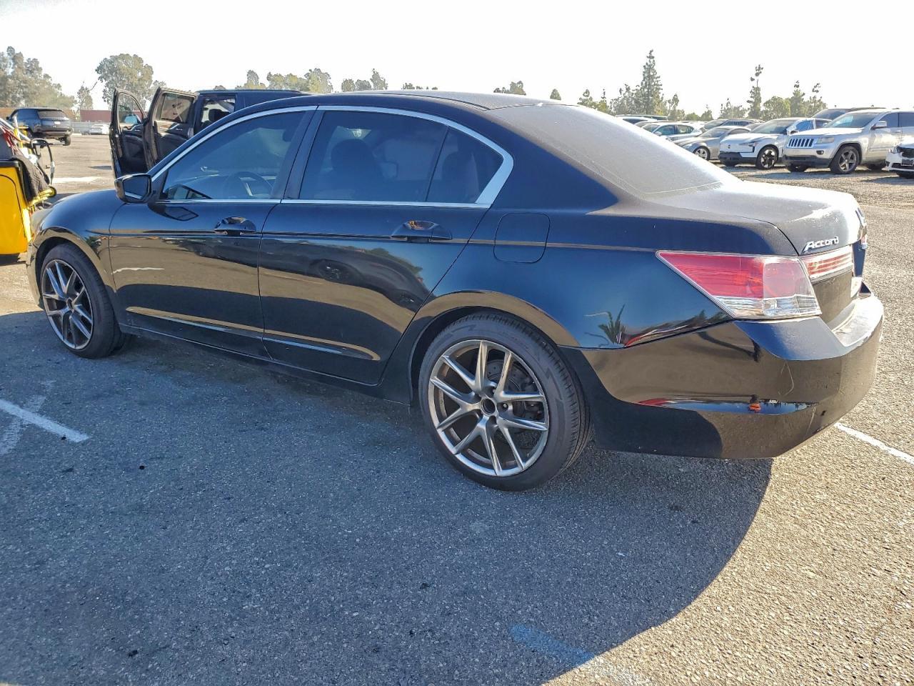2012 HONDA ACCORD