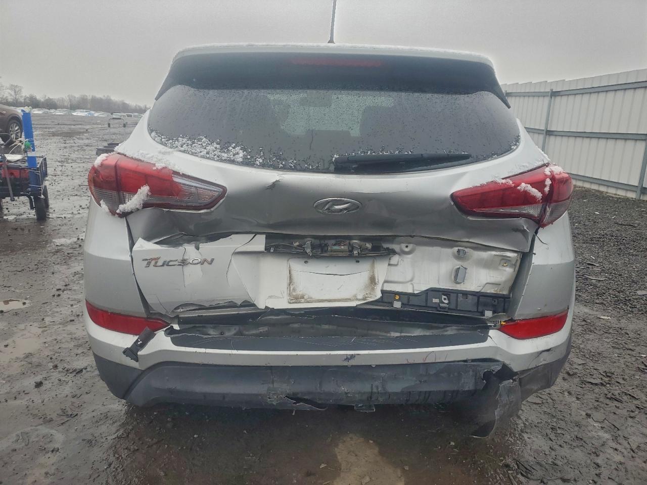 2016 HYUNDAI TUCSON
