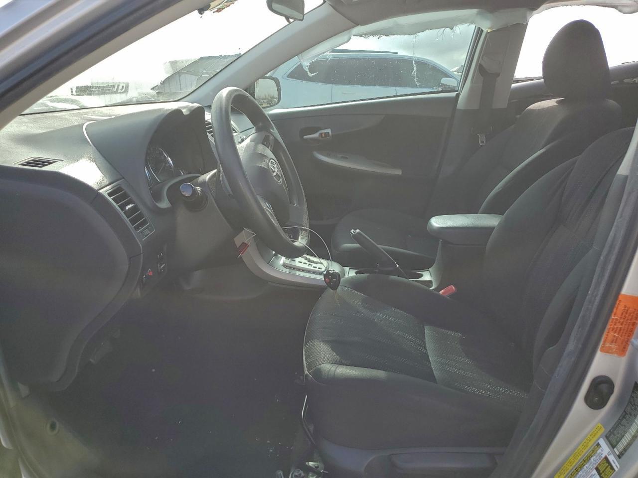 2011 TOYOTA COROLLA