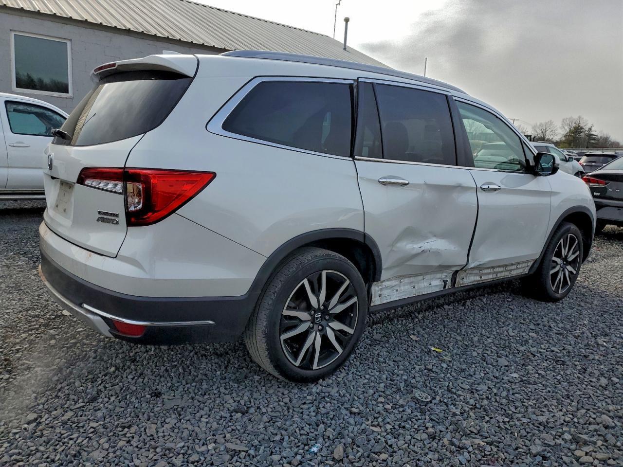 2022 HONDA PILOT