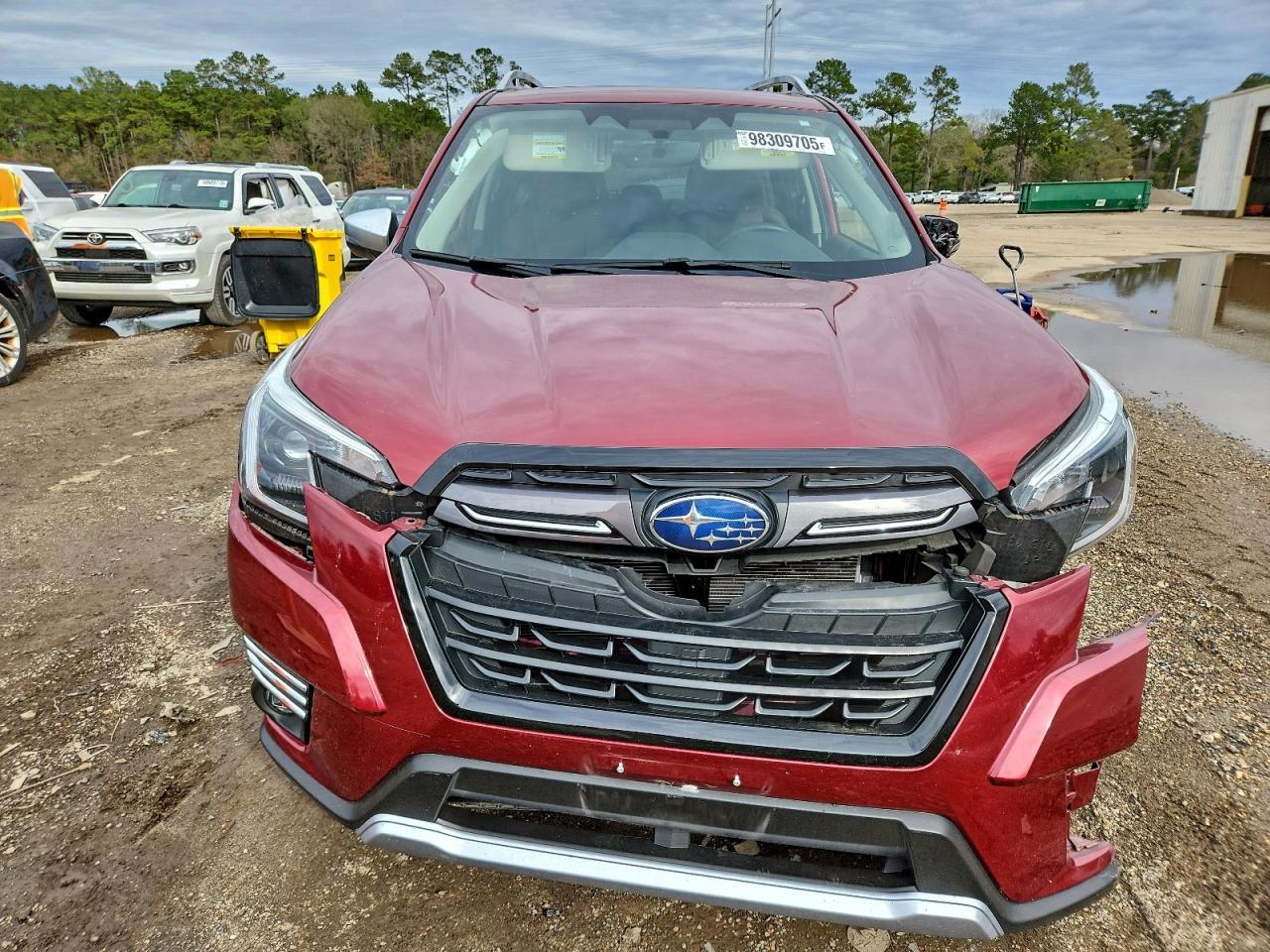 2023 SUBARU FORESTER