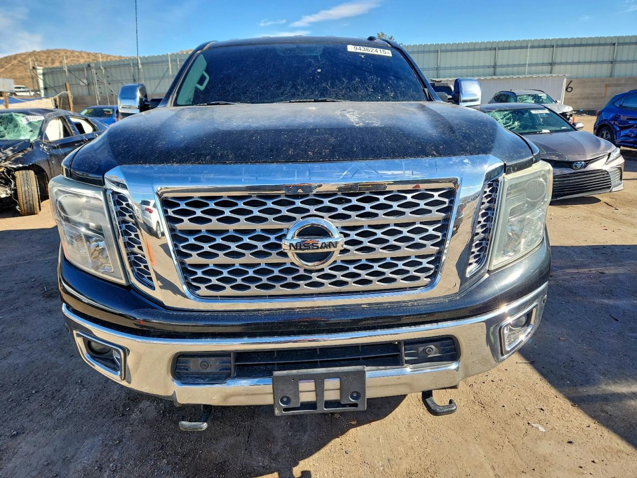2016 NISSAN Titan