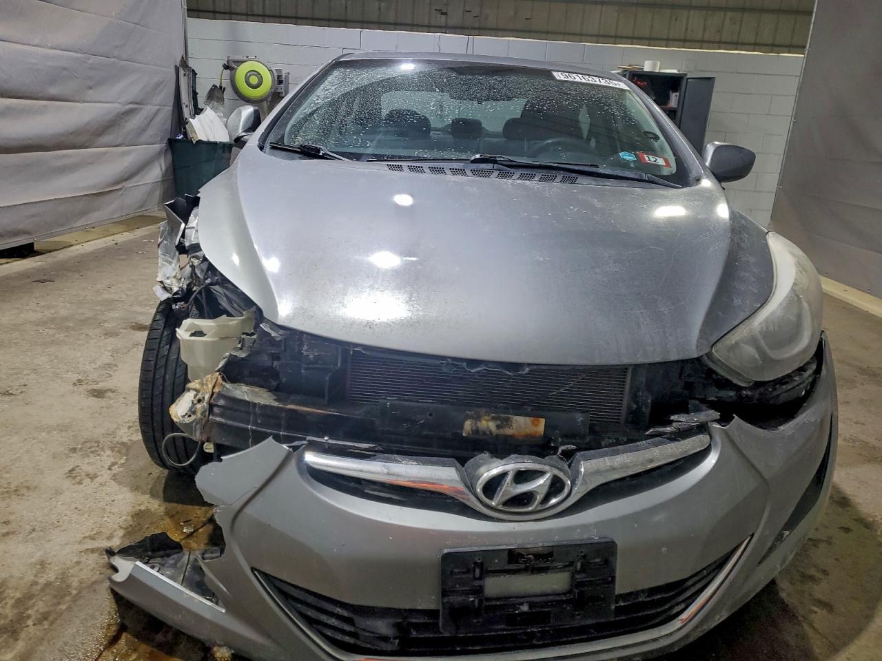 2016 HYUNDAI ELANTRA