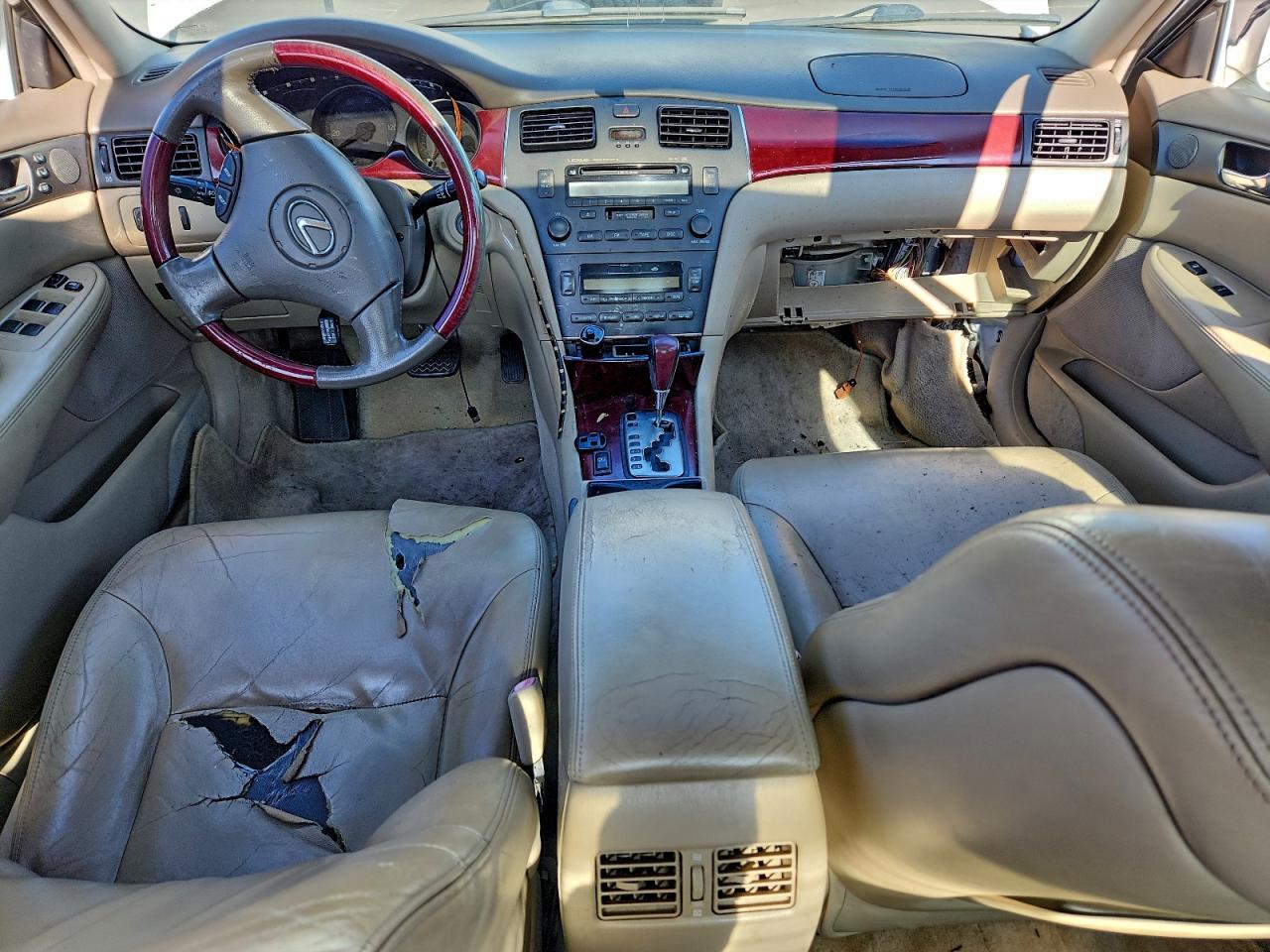 2004 LEXUS ES 330