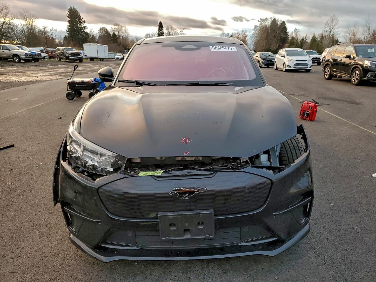 2022 FORD Mustang Mach-E