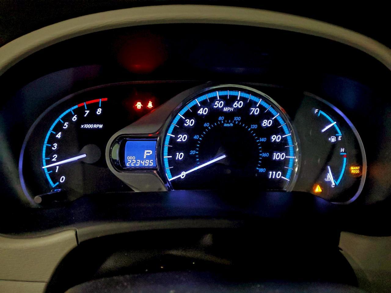 2013 TOYOTA SIENNA