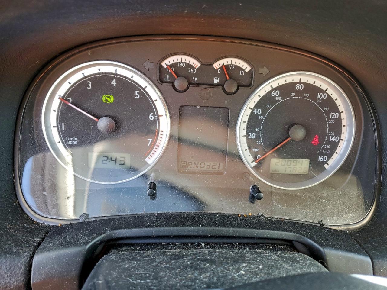 2005 VOLKSWAGEN JETTA