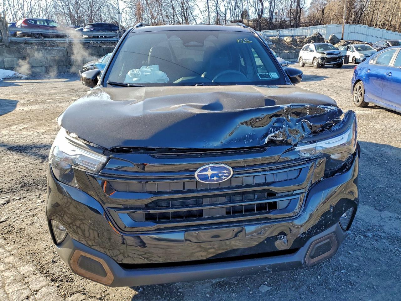 2025 SUBARU FORESTER