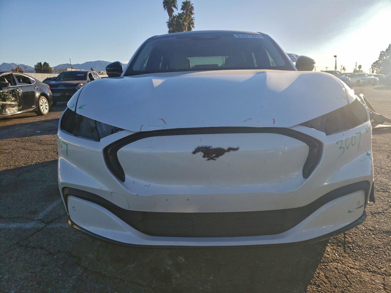 2021 FORD Mustang Mach-E