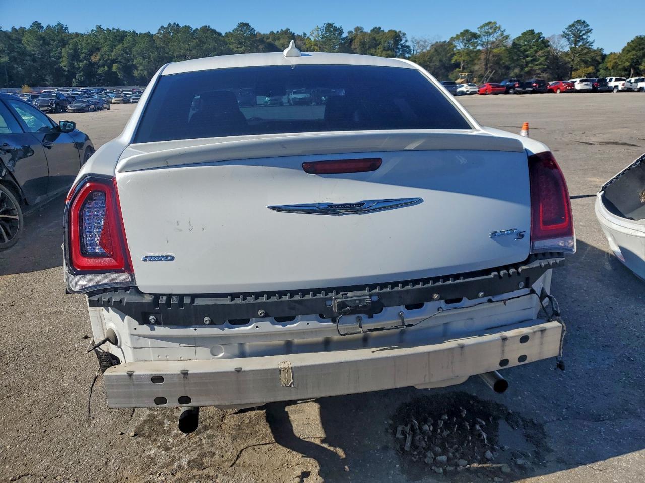 2020 CHRYSLER 300