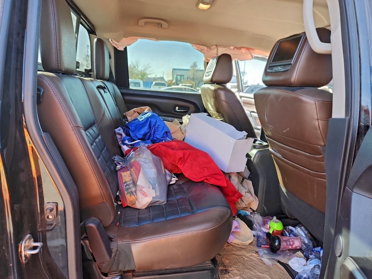 2017 NISSAN Titan