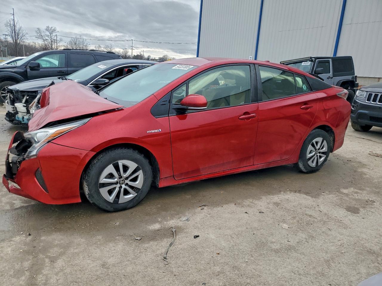 2016 TOYOTA PRIUS