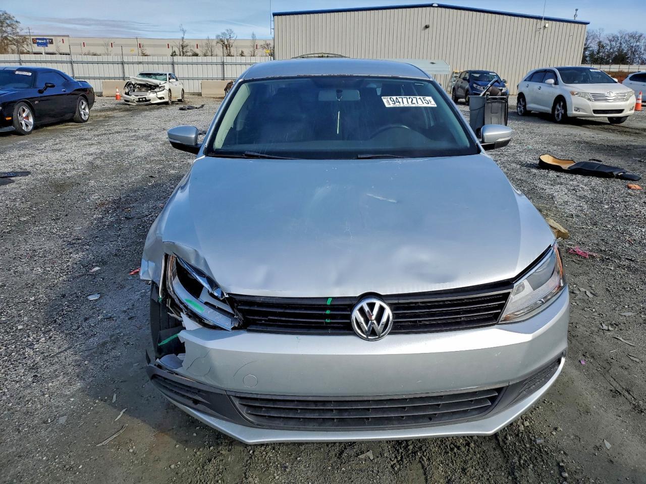 2012 VOLKSWAGEN JETTA