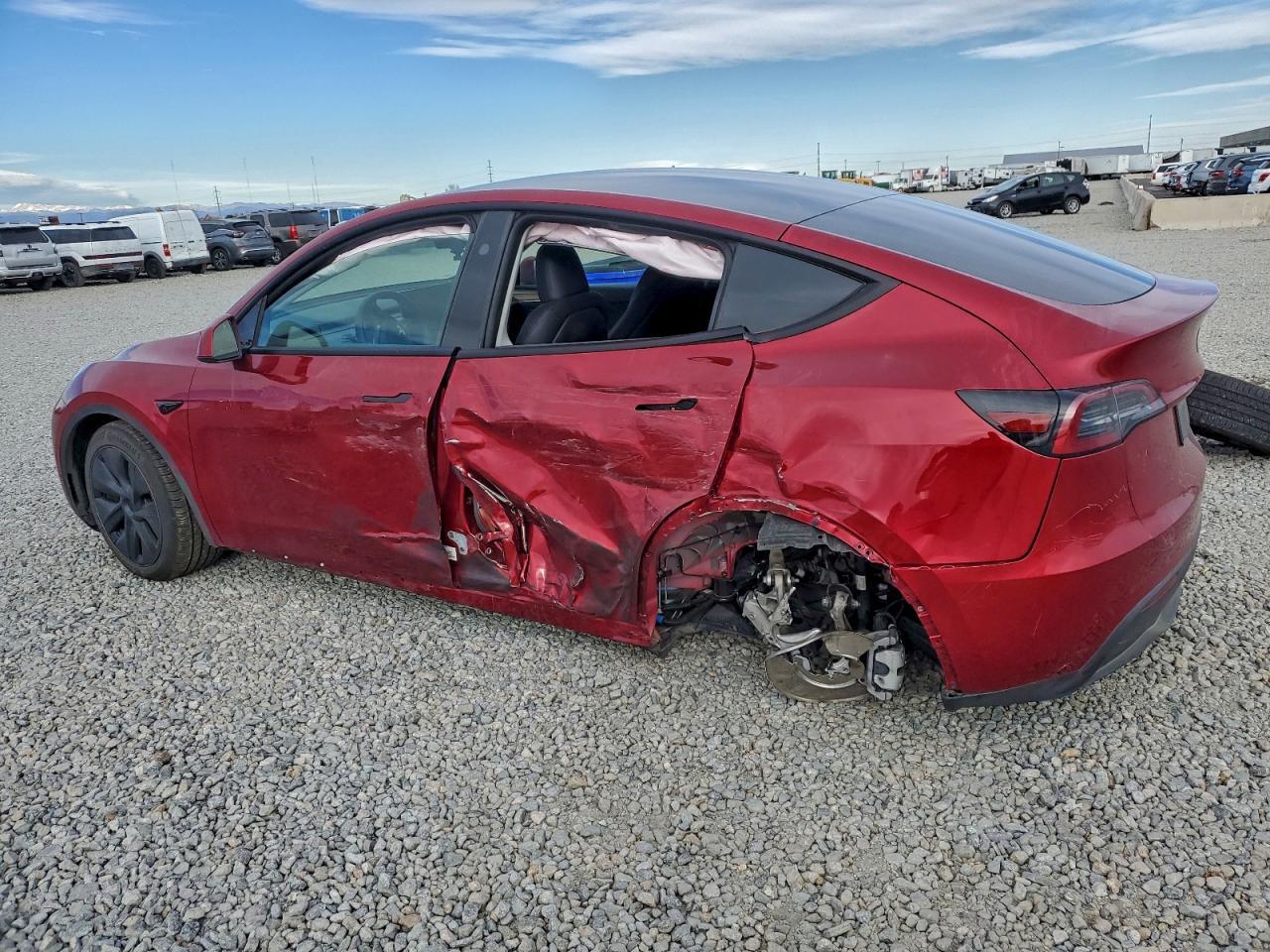 2024 TESLA MODEL Y