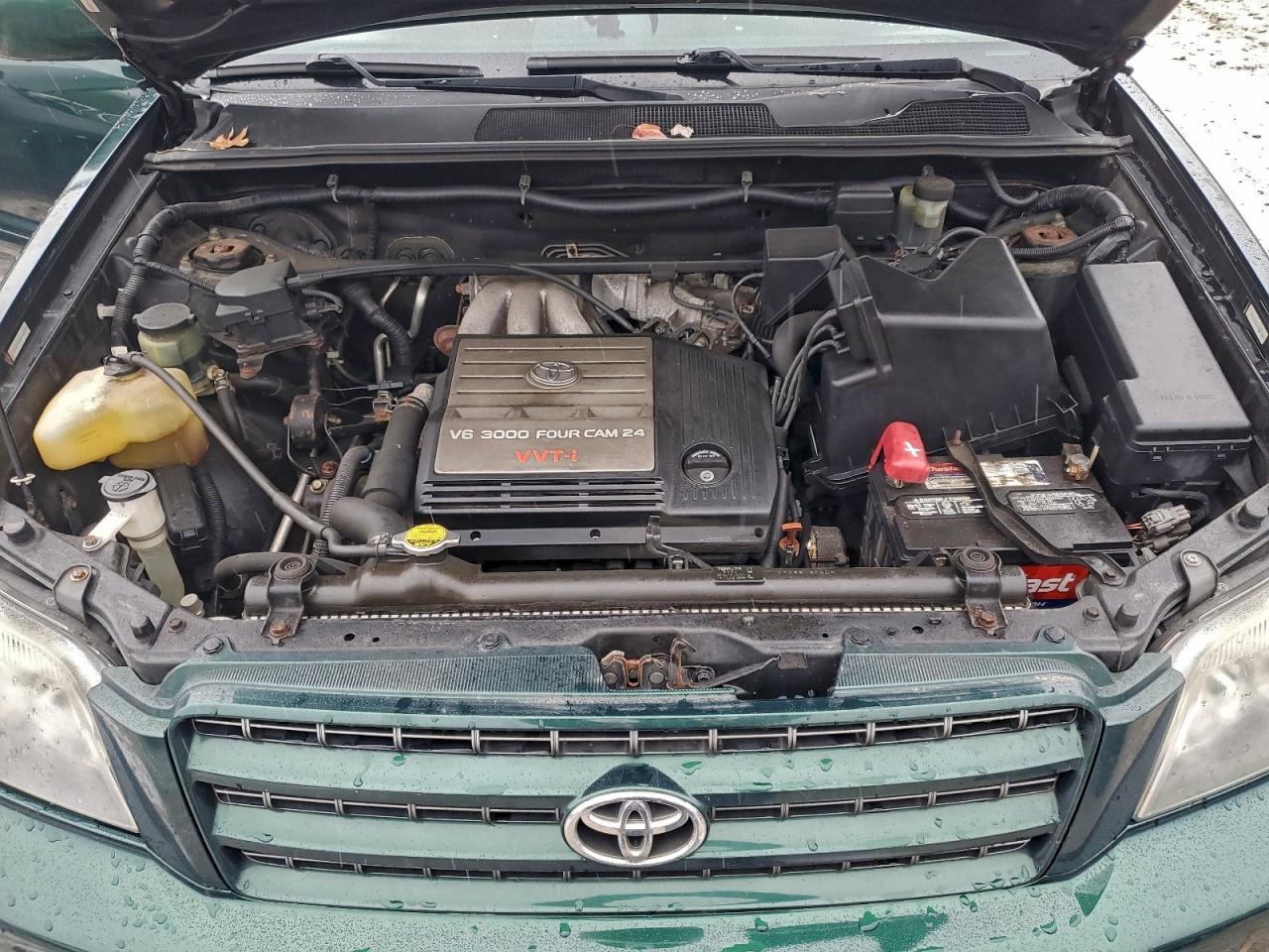 2002 TOYOTA HIGHLANDER