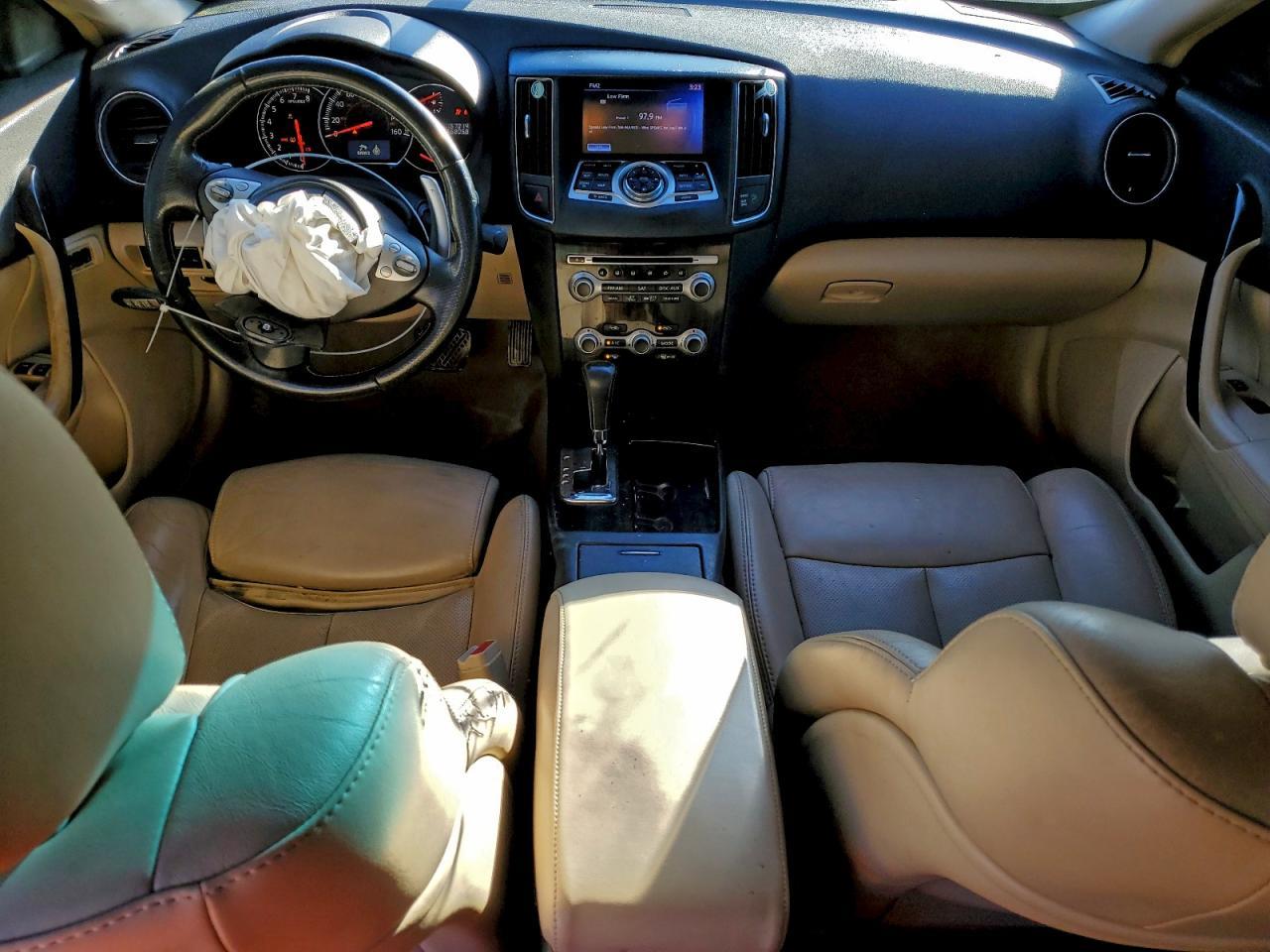 2012 NISSAN Maxima