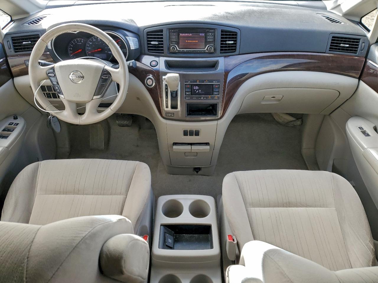 2016 NISSAN Quest