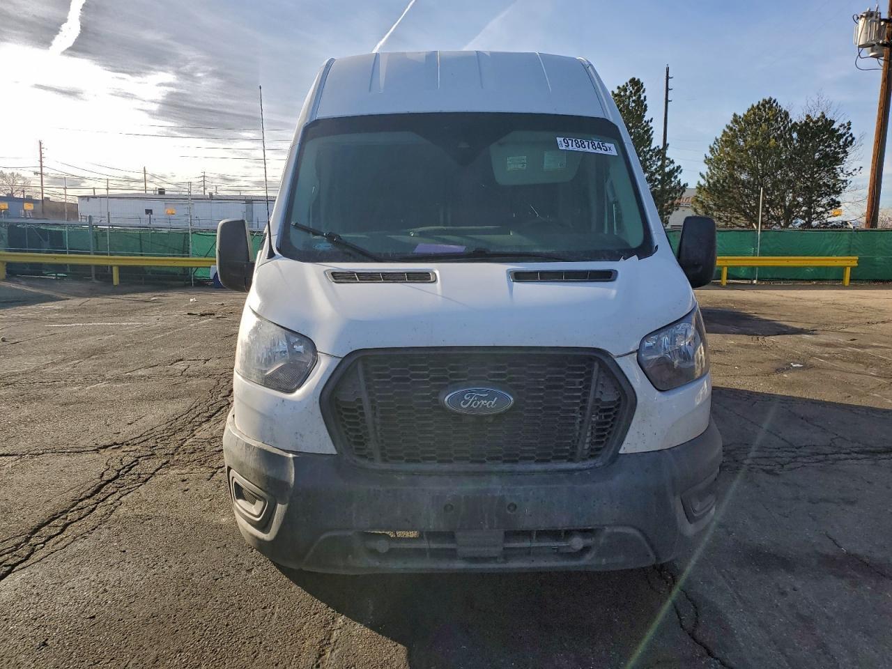 2022 FORD Transit