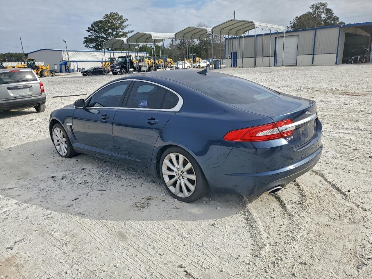 2013 JAGUAR XF