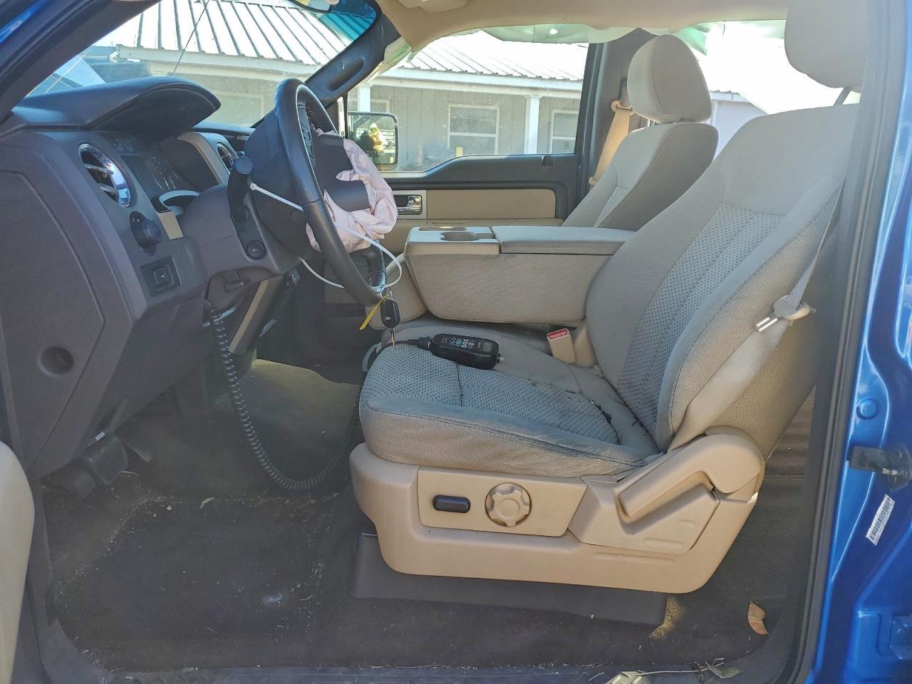 2011 FORD F-150 Lightning