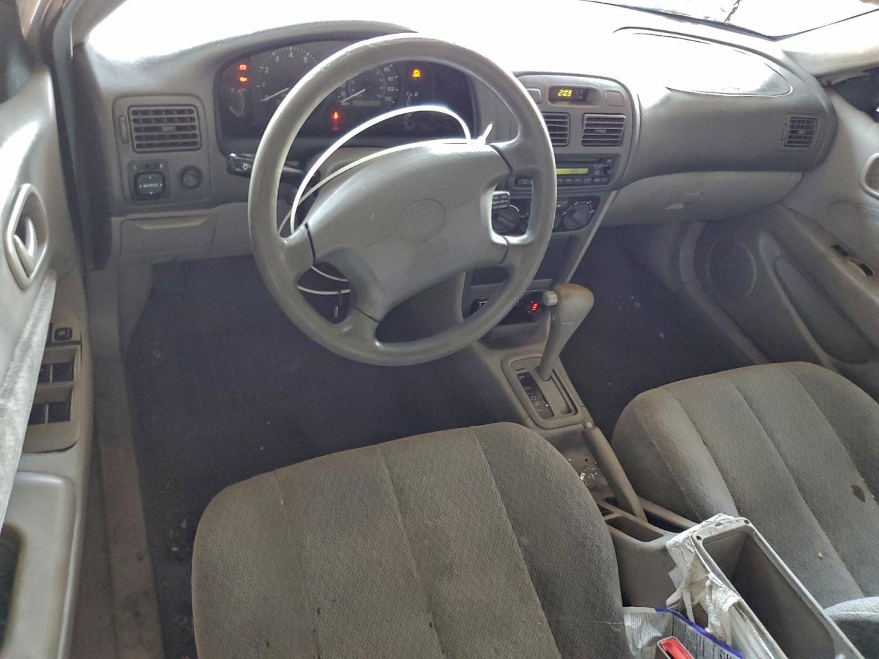2001 TOYOTA COROLLA