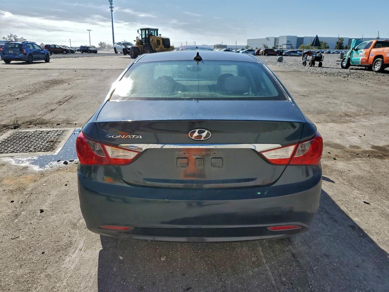 2013 HYUNDAI SONATA
