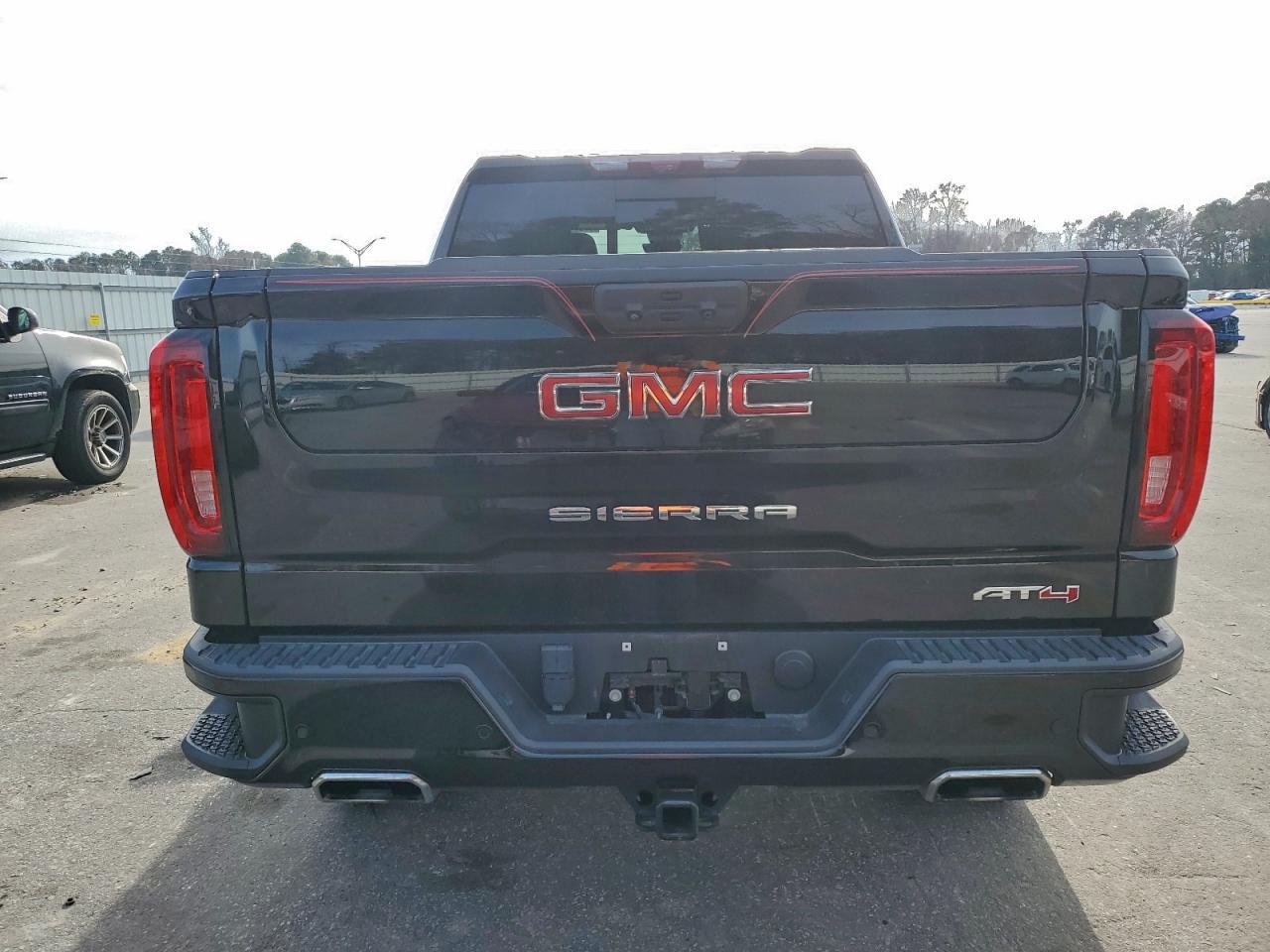 2022 GMC Sierra