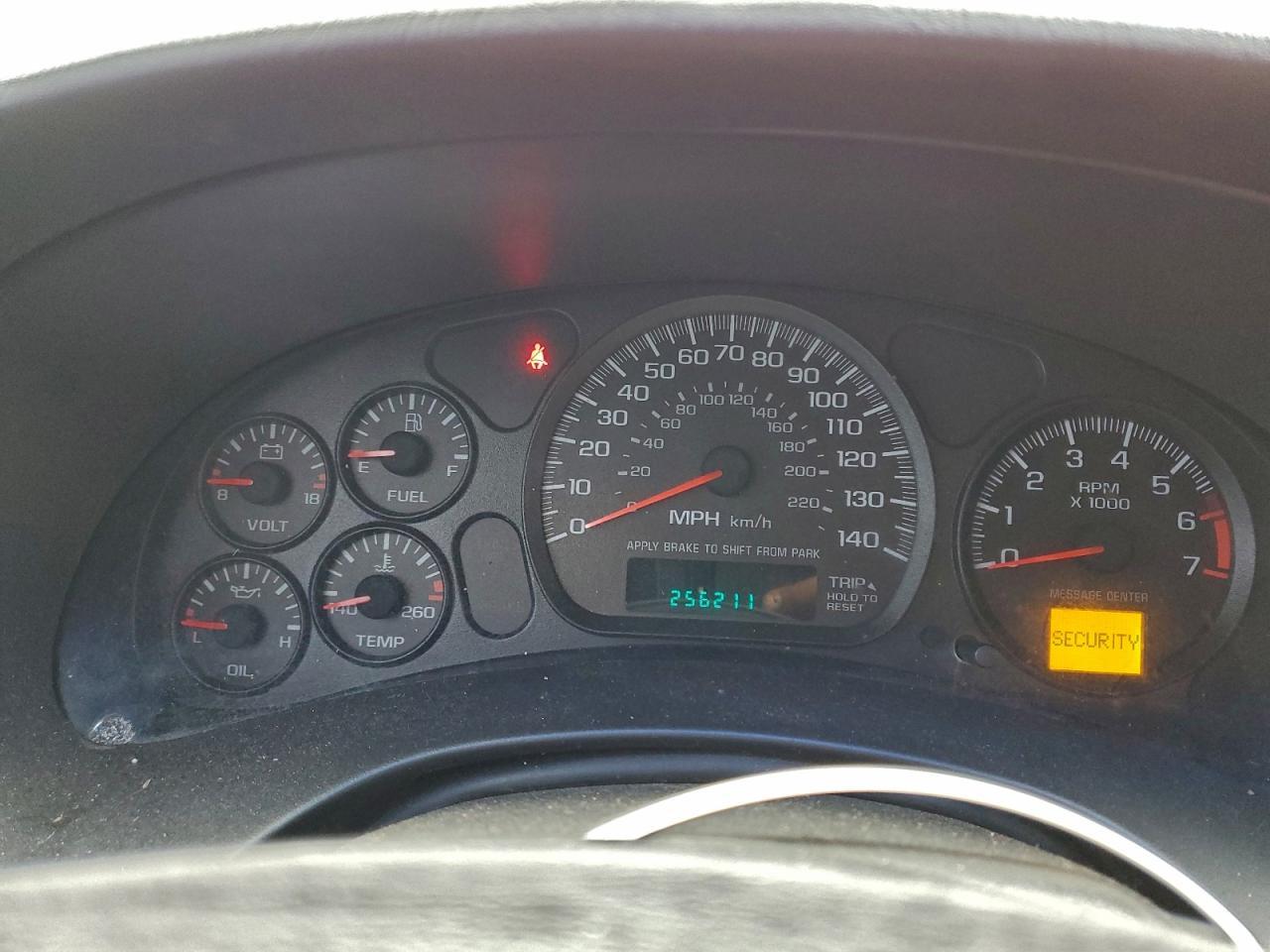 2001 CHEVROLET Monte Carlo