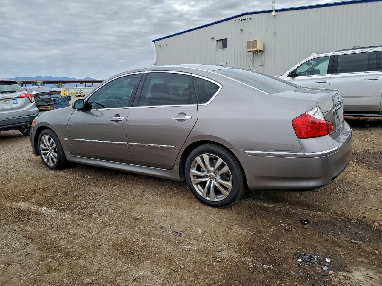 2009 INFINITI M45