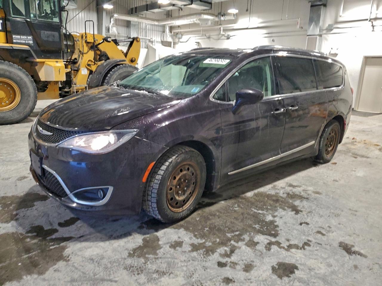 2019 CHRYSLER Pacifica