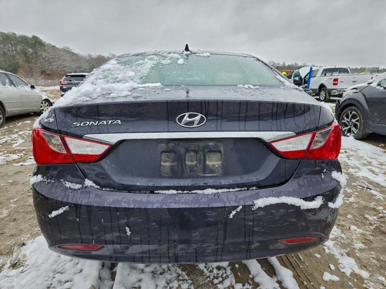 2011 HYUNDAI SONATA