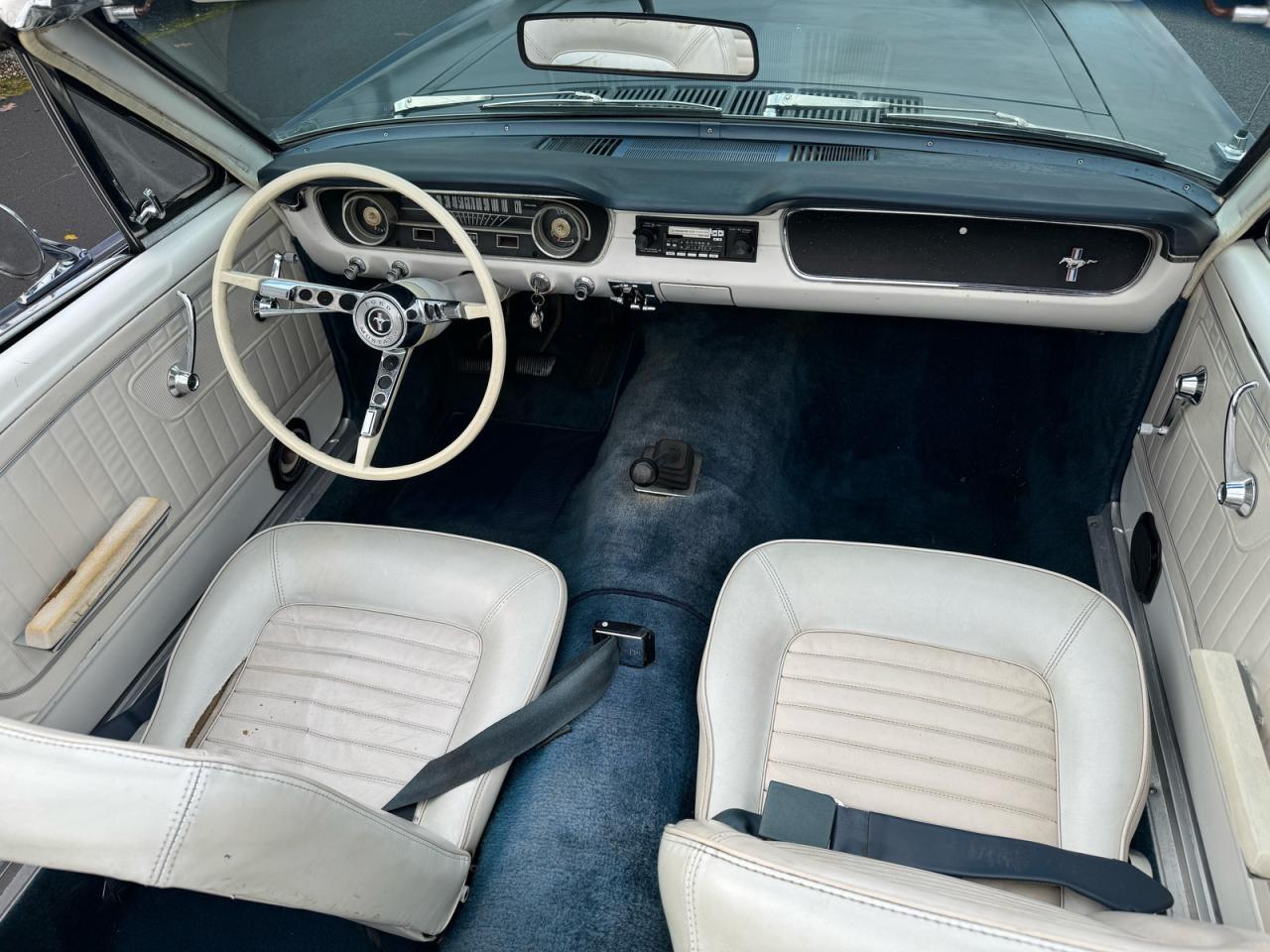 1965 FORD MUSTANG