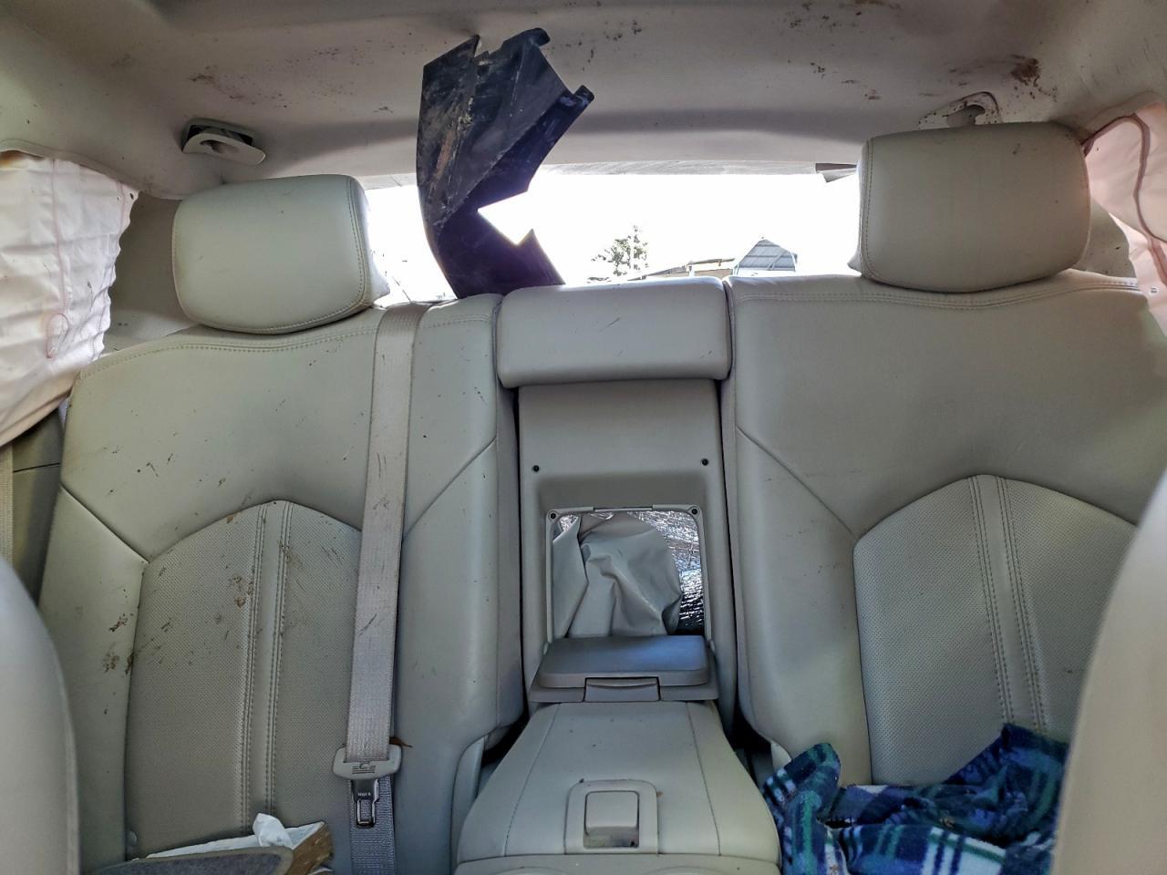 2011 CADILLAC SRX