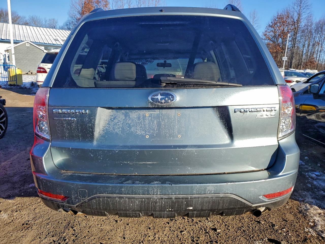 2010 SUBARU FORESTER