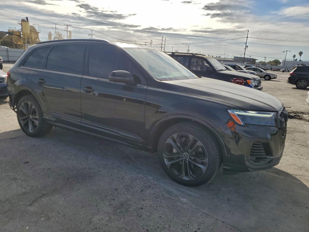 2025 AUDI Q7