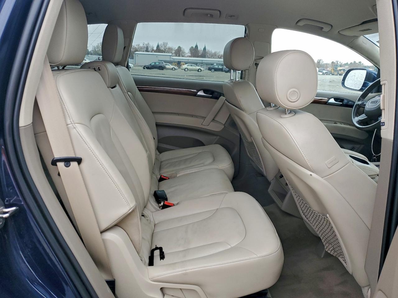 2015 AUDI Q7