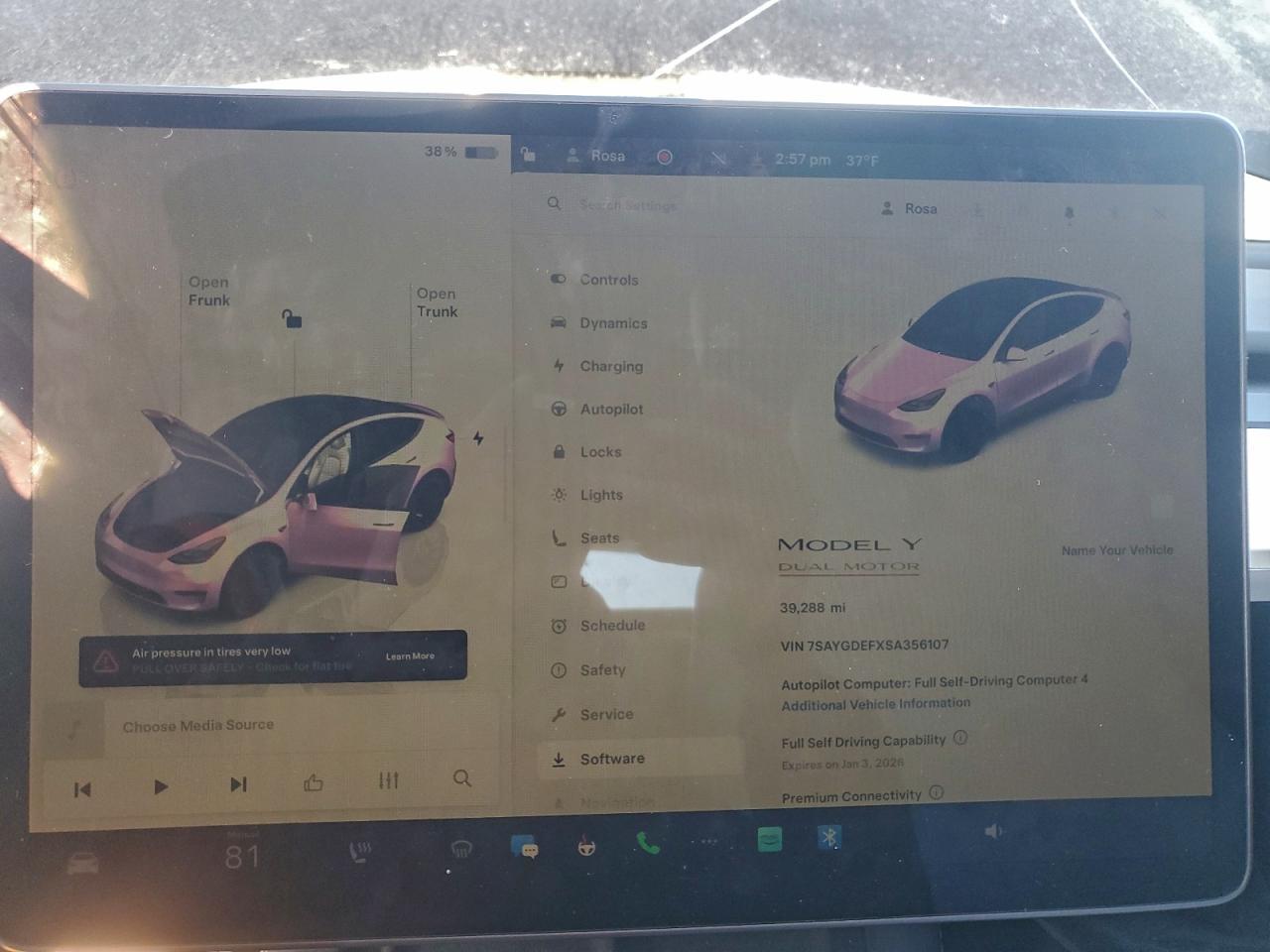 2025 TESLA MODEL Y