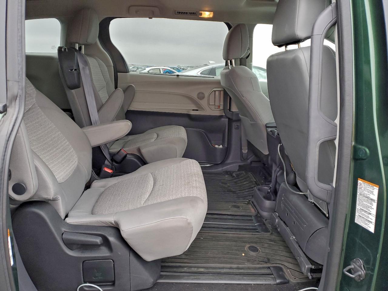 2022 TOYOTA SIENNA