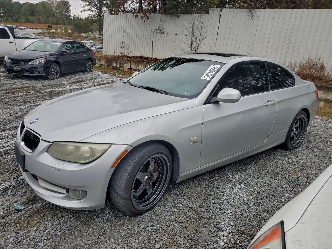 2011 BMW 3 SERIES