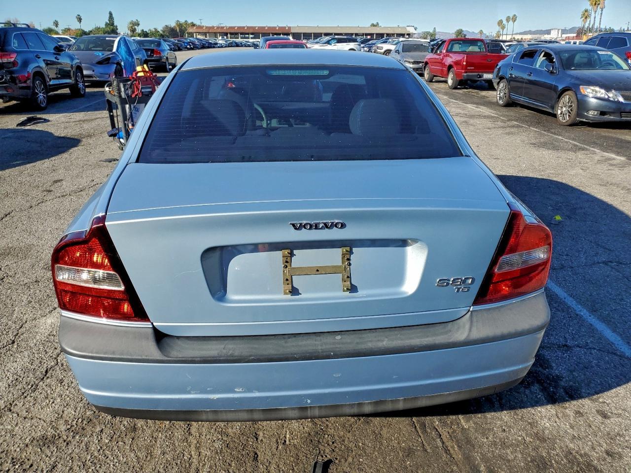 2000 VOLVO S80