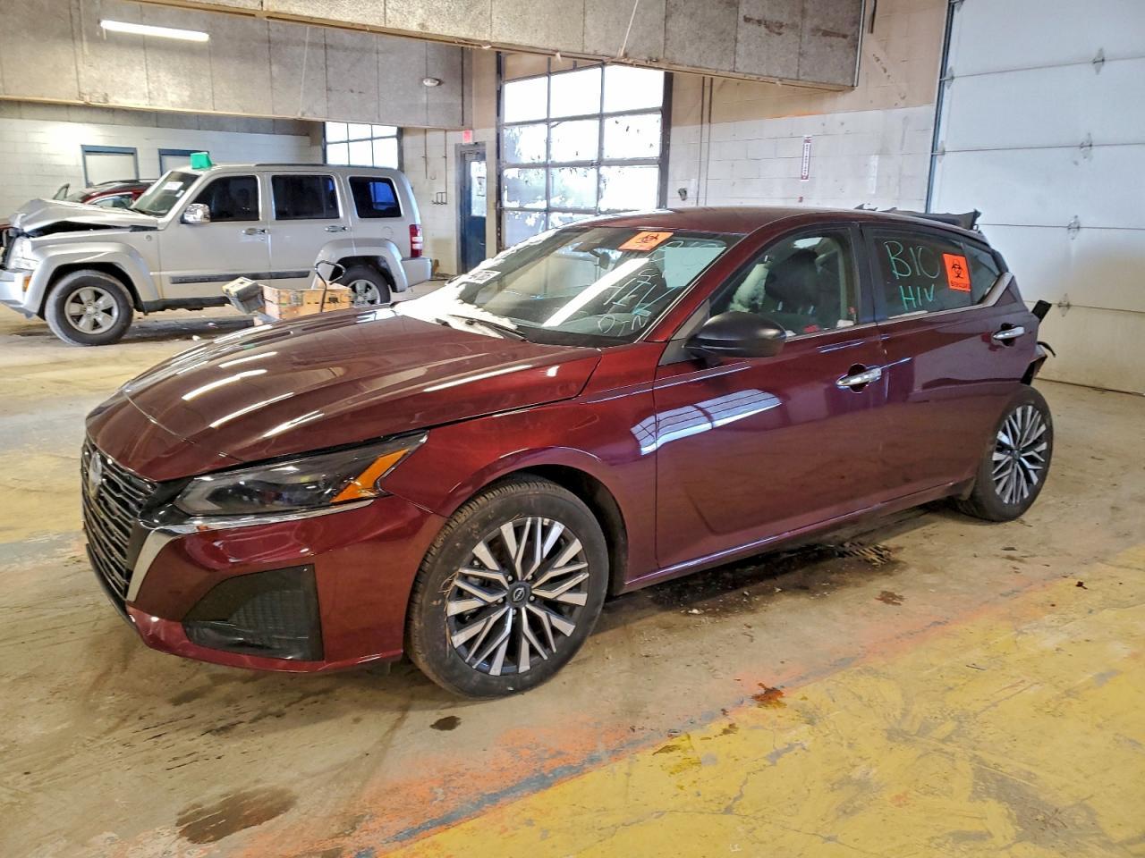 2025 NISSAN ALTIMA